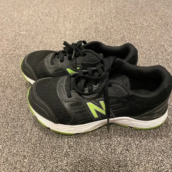 New Balance Shoes Boys New Balance Size 25 Extra Wide Sneaker - Main Image